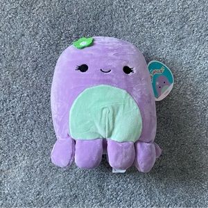 NWT approx 7.5 inch Squishmallow Violet the Octopus With Flower